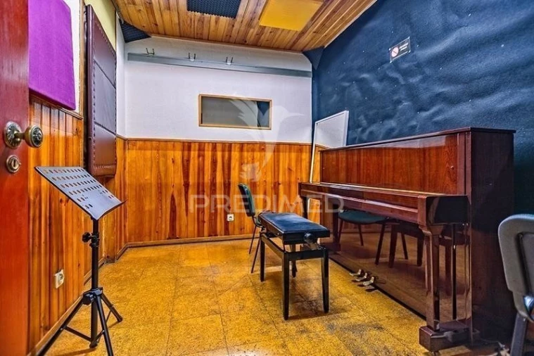 Apartamento T0 para Venda em Arroios Foto 13