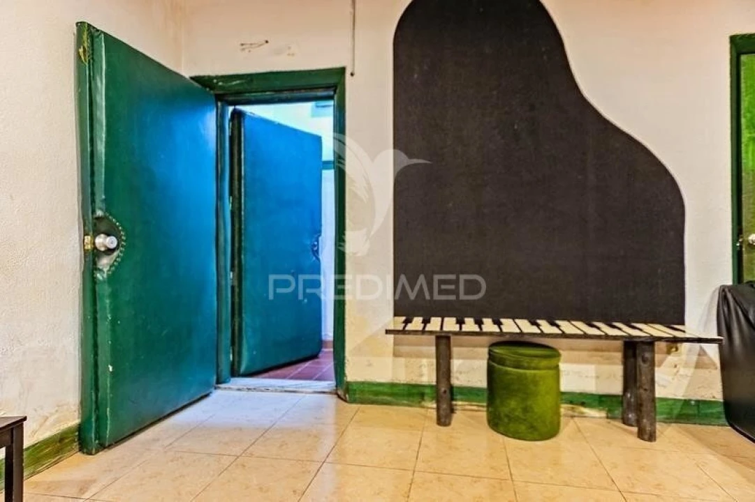 Apartamento T0 para Venda em Arroios Foto 14
