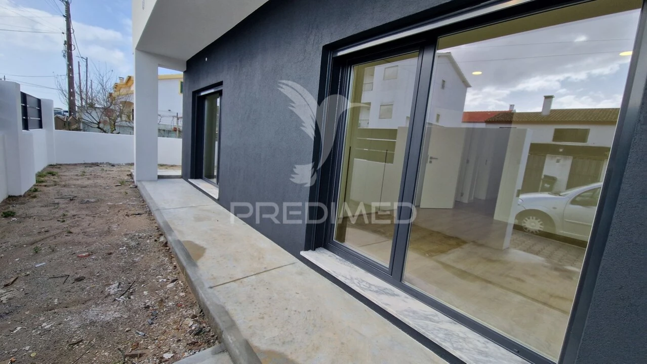 Moradia T3 para Venda em Fernao Ferro Foto 21