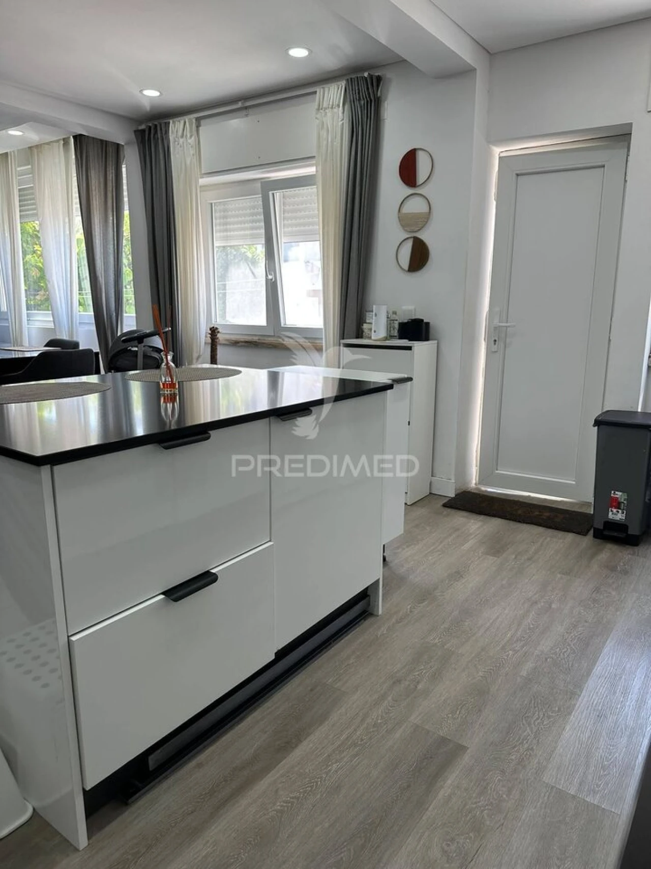 Apartamento T2 para Venda em Charneca de Caparica e Sobreda Foto 21