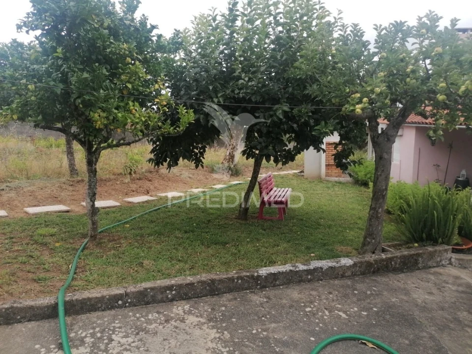 Moradia T3 para Venda em Pussos São Pedro Foto 22
