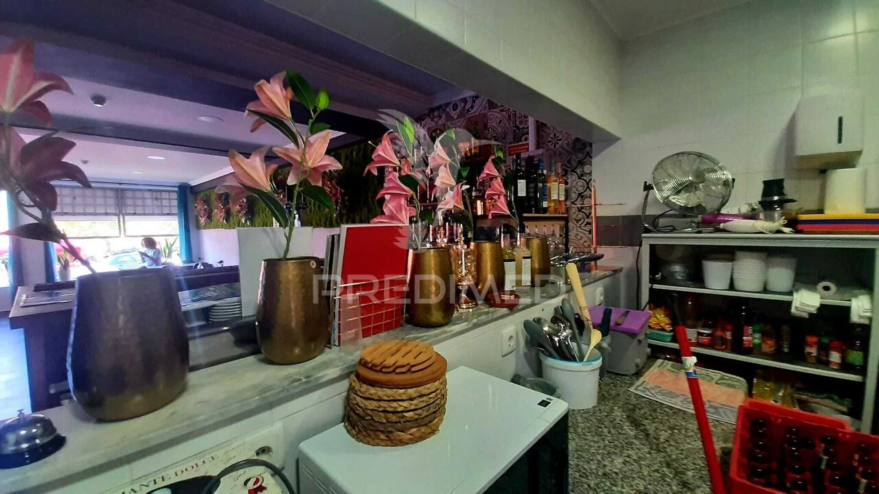 Loja para Venda em União das Freguesias de Setúbal Foto 11