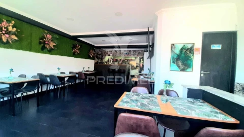 Loja para Venda em União das Freguesias de Setúbal