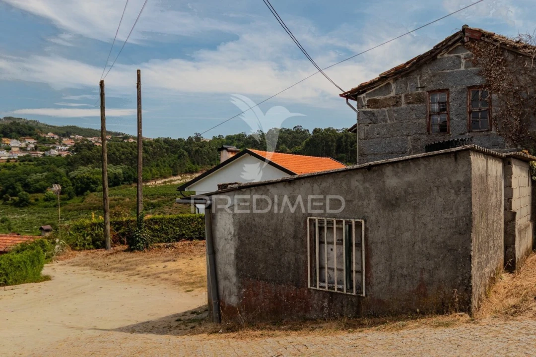 Moradia T3 para Venda em Pombeiro de Ribavizela Foto 4