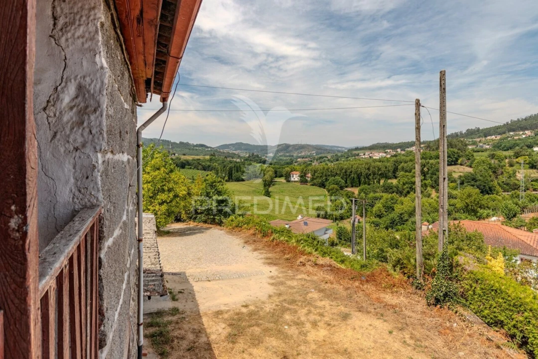 Moradia T3 para Venda em Pombeiro de Ribavizela Foto 3