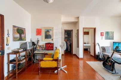 Apartamento T1 para Venda em Lagos (São Sebastião e Santa Maria)