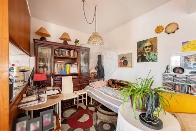 Apartamento T1 para Venda em Lagos (São Sebastião e Santa Maria)