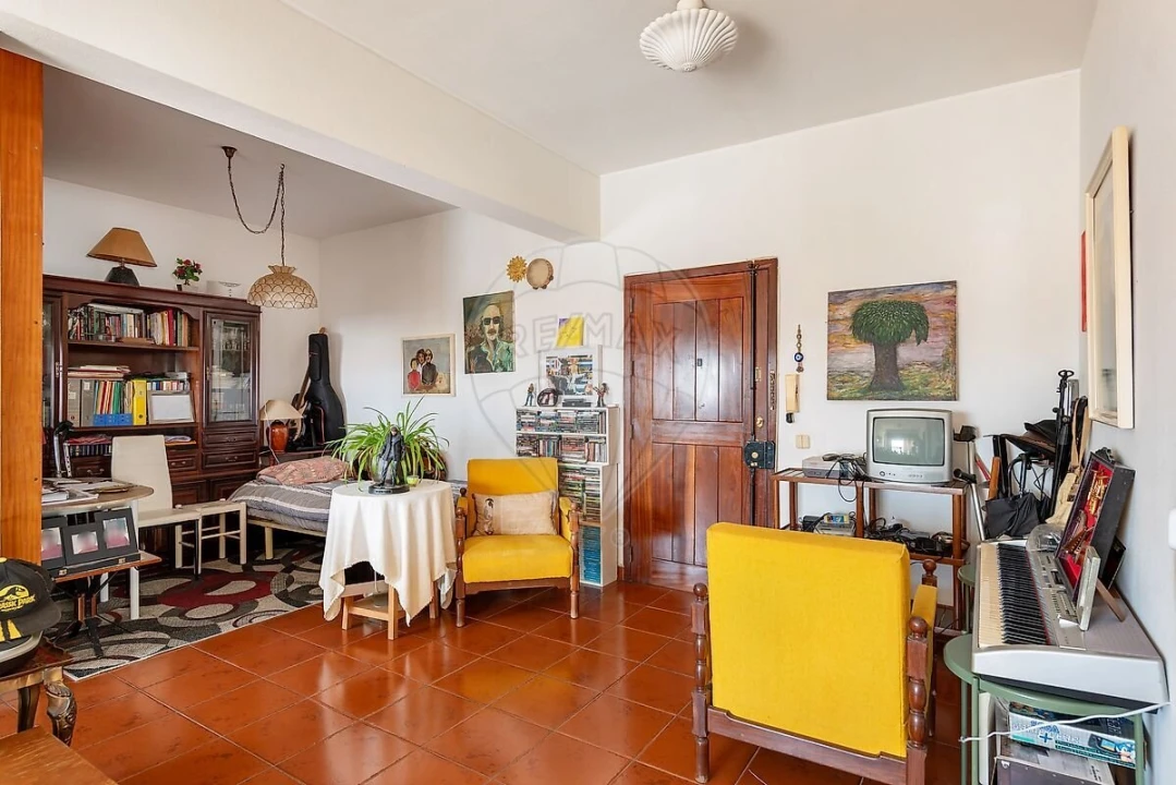 Apartamento T1 para Venda em Lagos (São Sebastião e Santa Maria) Foto 9