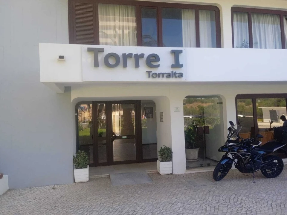 Apartamento T1 para Venda em Alvor Foto 6