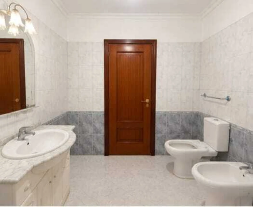 Apartamento T2 para Venda em Armação de Pera Foto 4