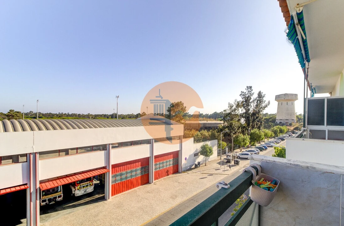 Apartamento T3 para Venda em Vila Real de Santo Antonio Foto 14