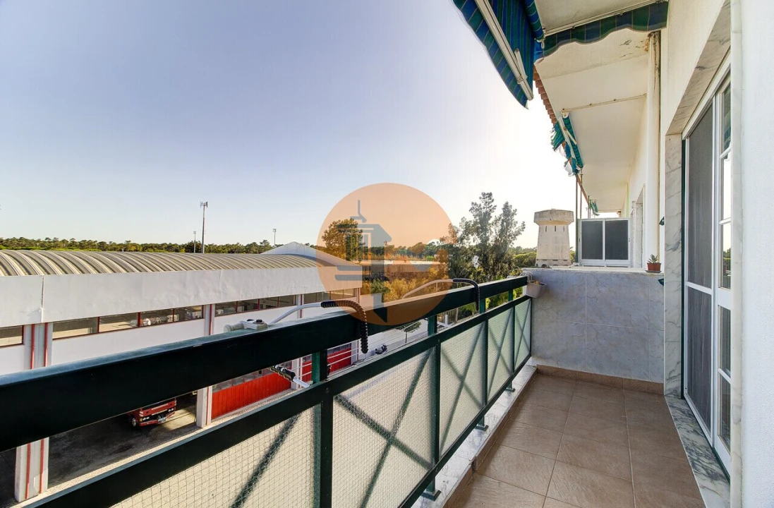 Apartamento T3 para Venda em Vila Real de Santo Antonio Foto 1