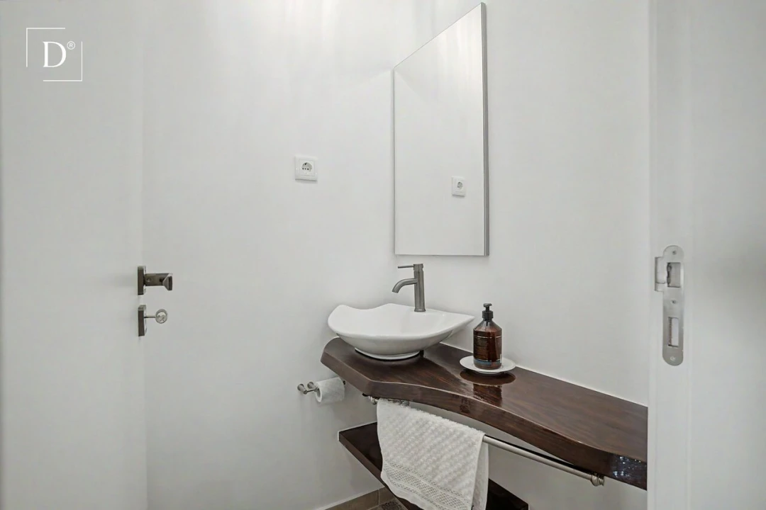 Apartamento T2 para Venda em Quarteira Foto 16