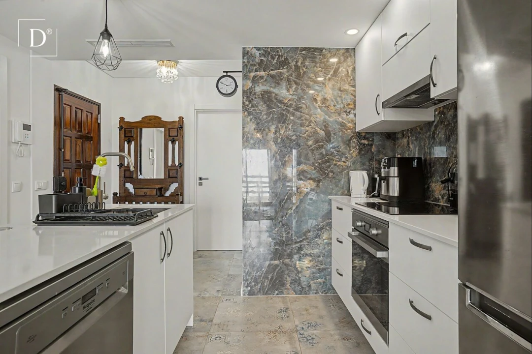 Apartamento T2 para Venda em Quarteira Foto 9
