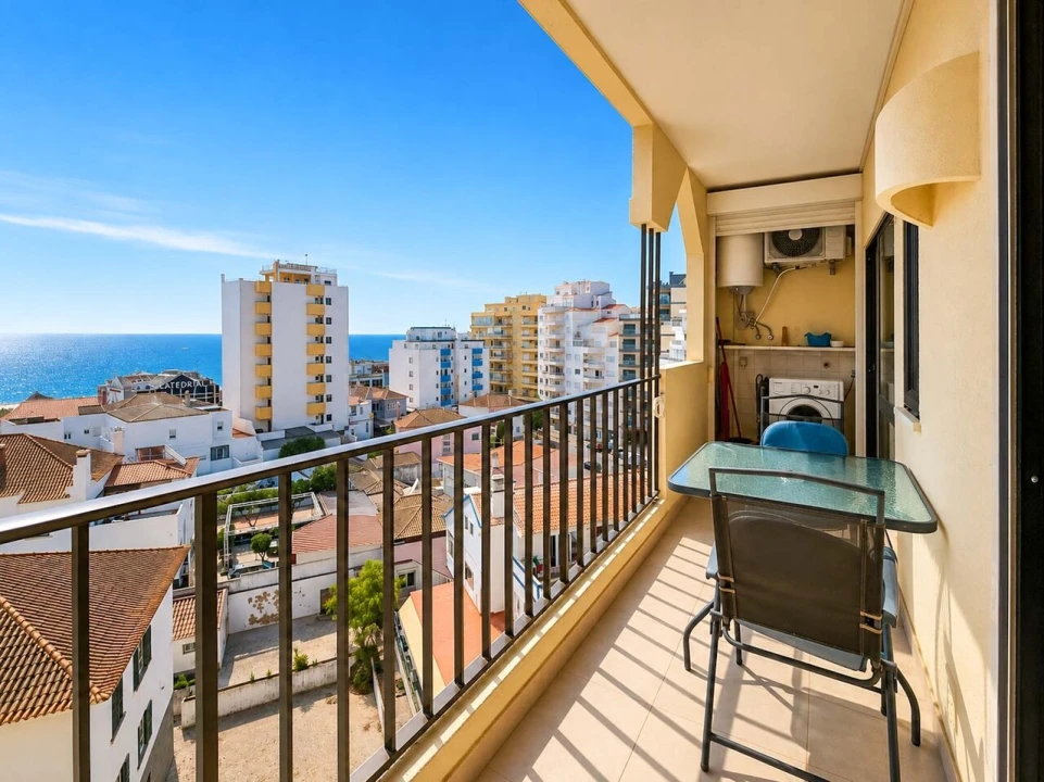 Apartamento T1 para Venda em Portimão Foto 14