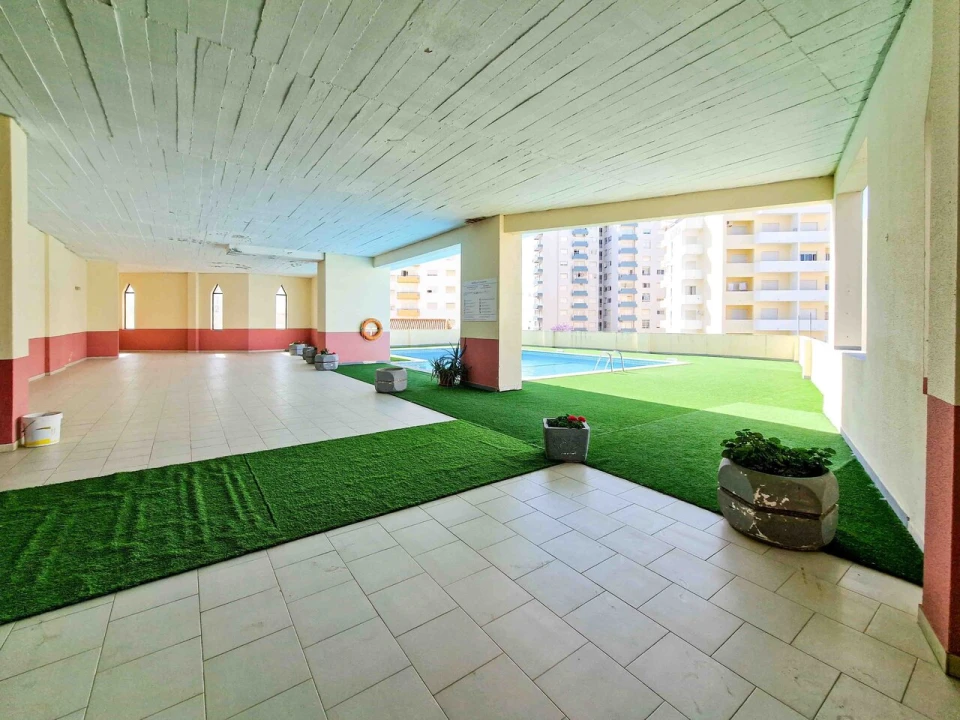 Apartamento T1 para Venda em Portimão Foto 21