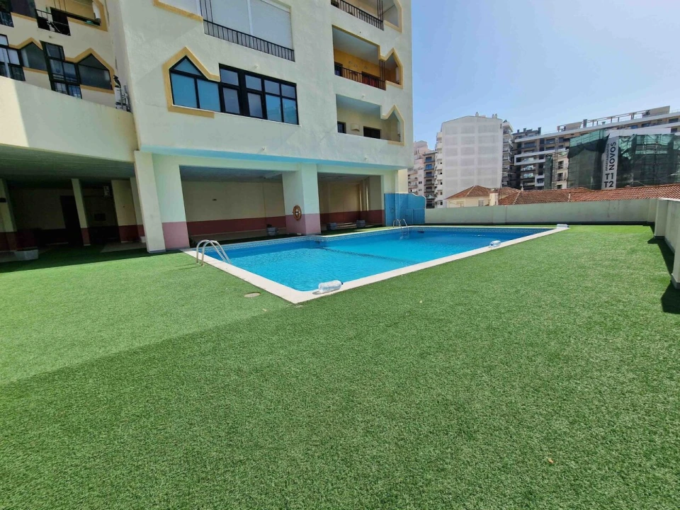 Apartamento T1 para Venda em Portimão Foto 23