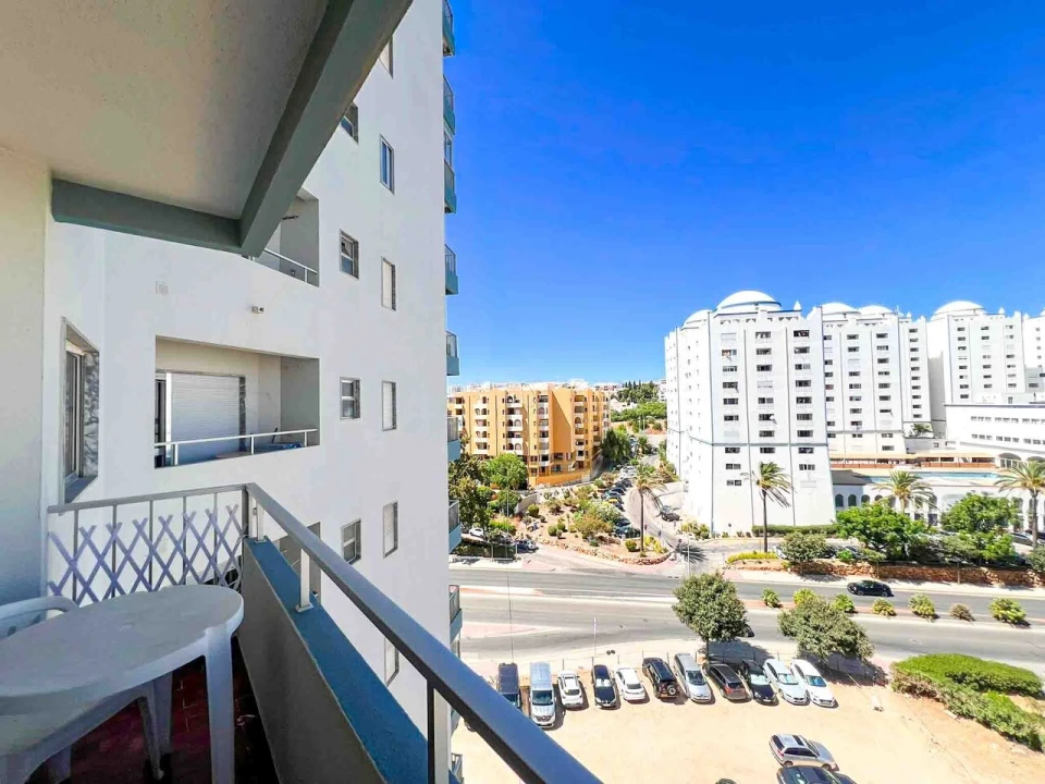 Apartamento T1 para Venda em Portimão Foto 1