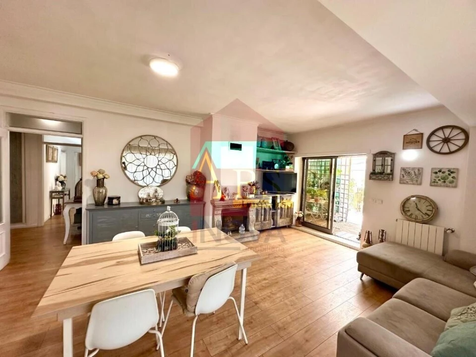 Apartamento T3 para Venda em Vila Verde e Barbudo Foto 2