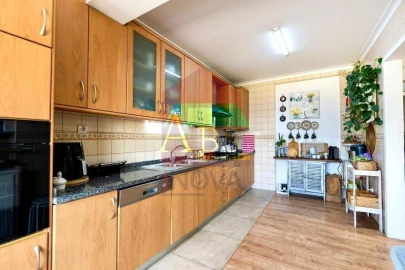 Apartamento T3 para Venda em Vila Verde e Barbudo