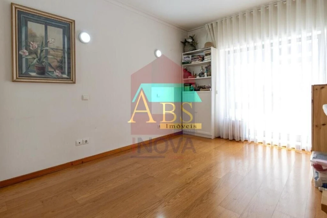 Apartamento T3 para Venda em Vila Verde e Barbudo Foto 17