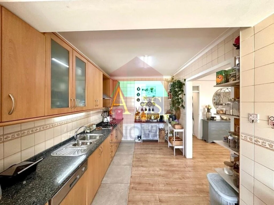 Apartamento T3 para Venda em Vila Verde e Barbudo Foto 10