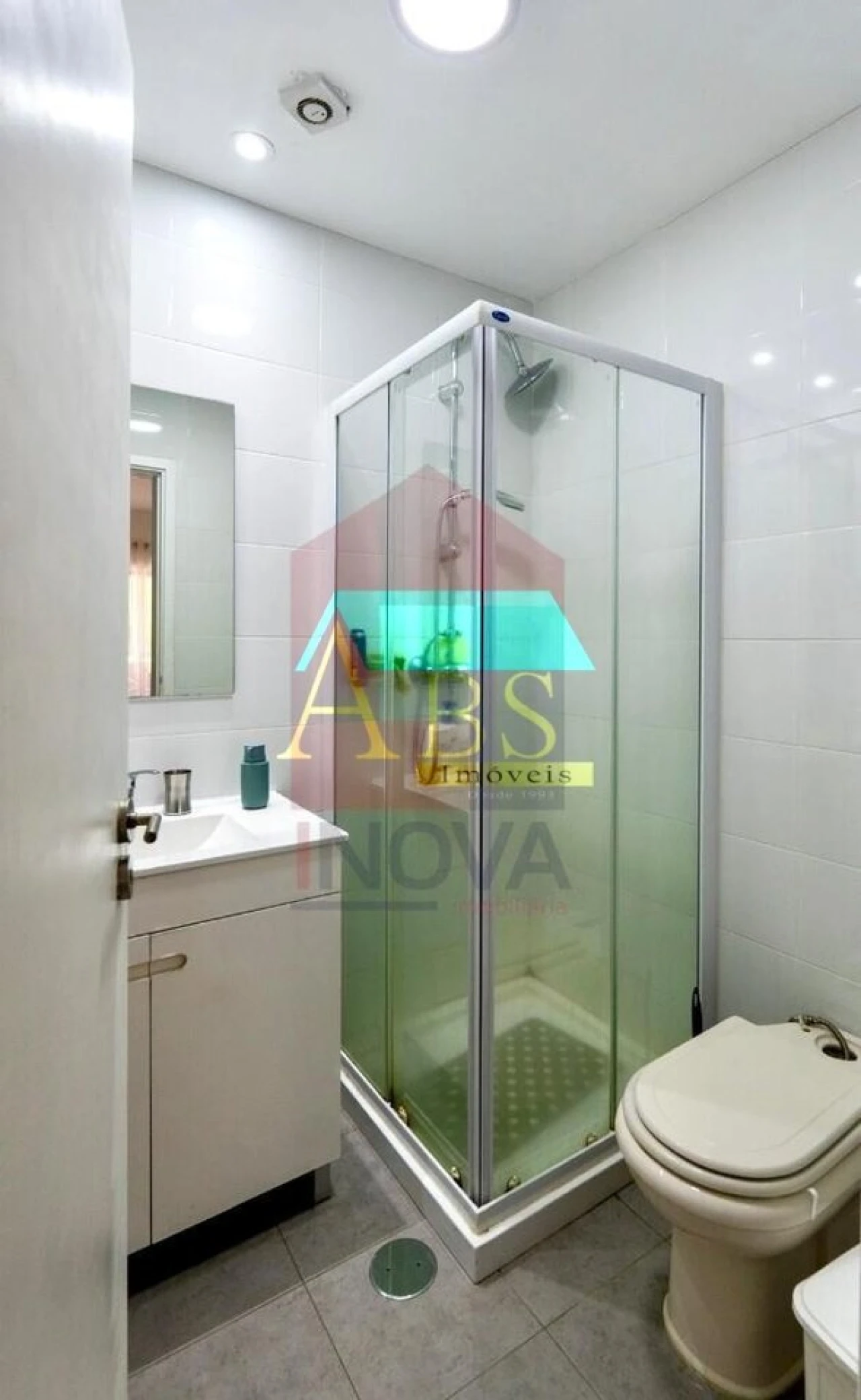 Apartamento T3 para Venda em Vila Verde e Barbudo Foto 16