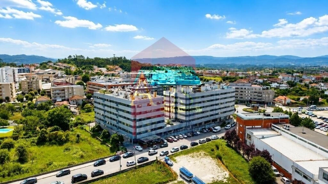 Apartamento T3 para Venda em Vila Verde e Barbudo Foto 31