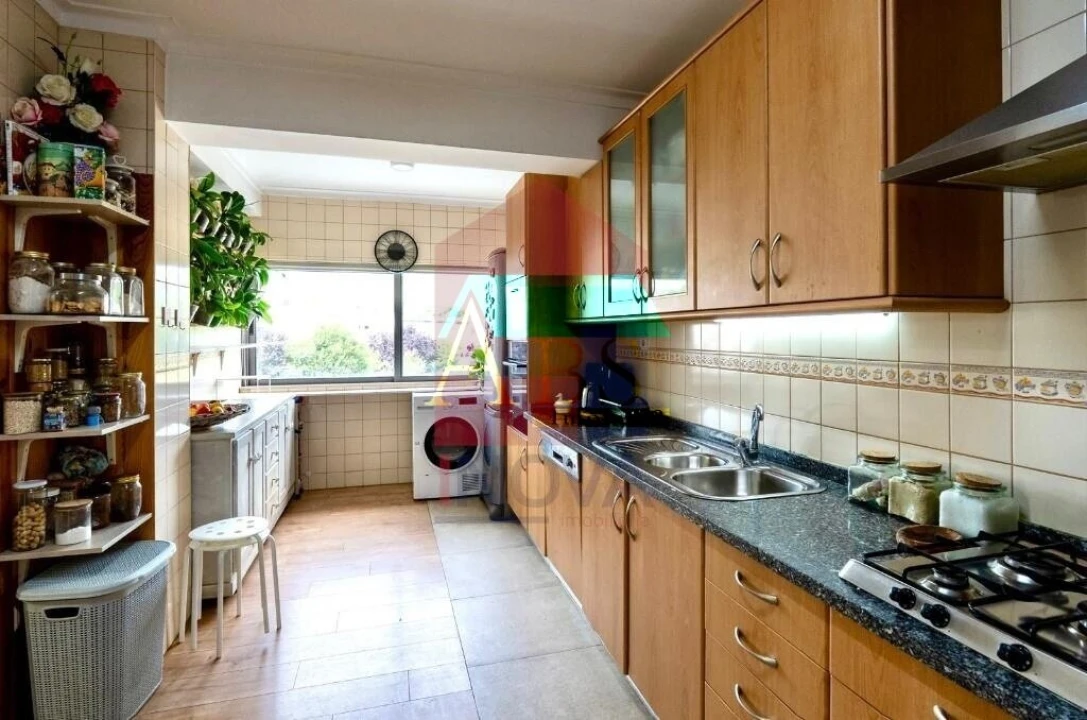 Apartamento T3 para Venda em Vila Verde e Barbudo Foto 12