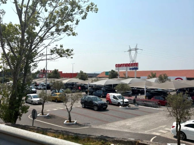Terreno Comércio / Armazém para Venda em Quinta do Anjo Foto 12