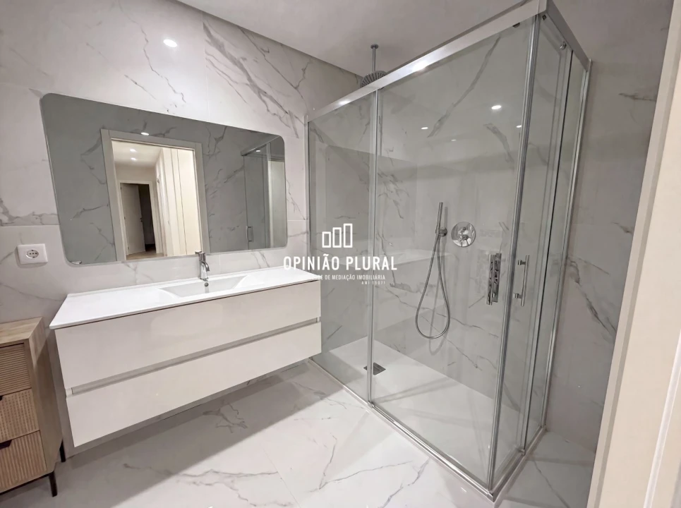 Apartamento T2 para Venda em Avintes Foto 11