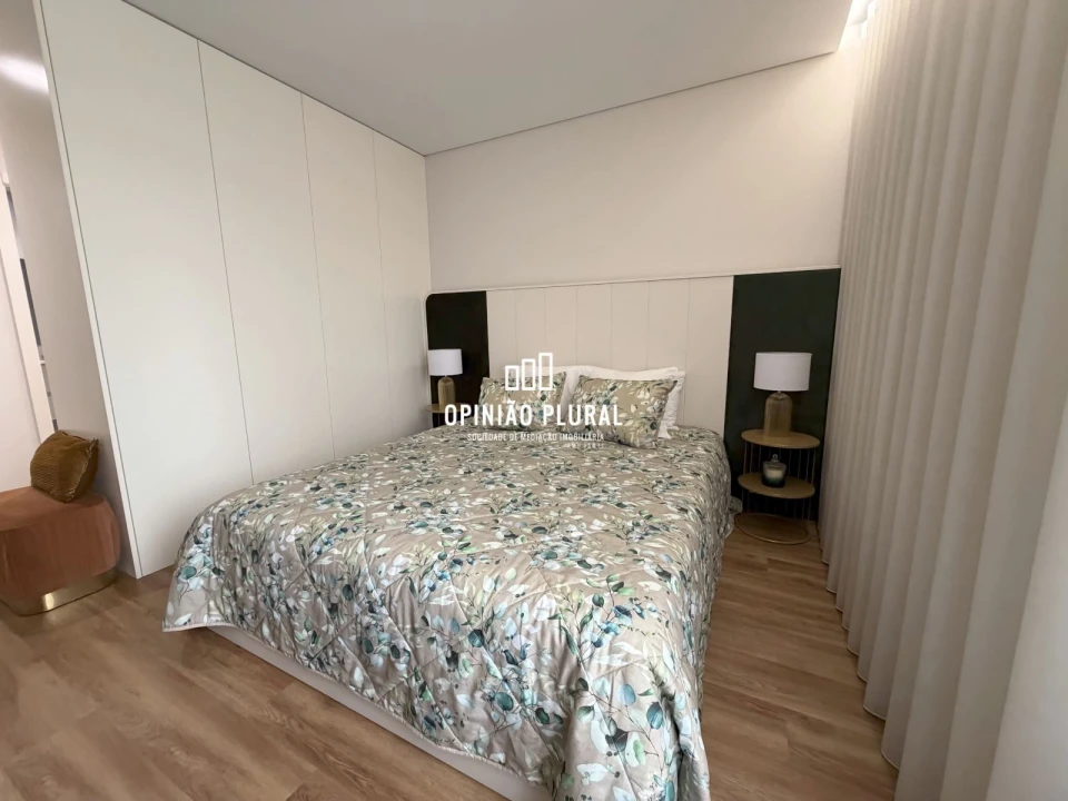Apartamento T2 para Venda em Avintes Foto 13