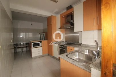 Apartamento T3 para Venda em Fafe