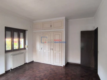 Moradia T4 para Venda em Minde