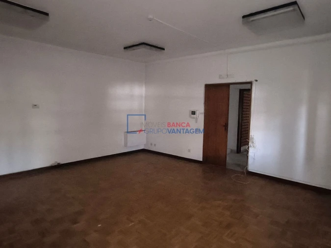 Moradia T4 para Venda em Minde Foto 5