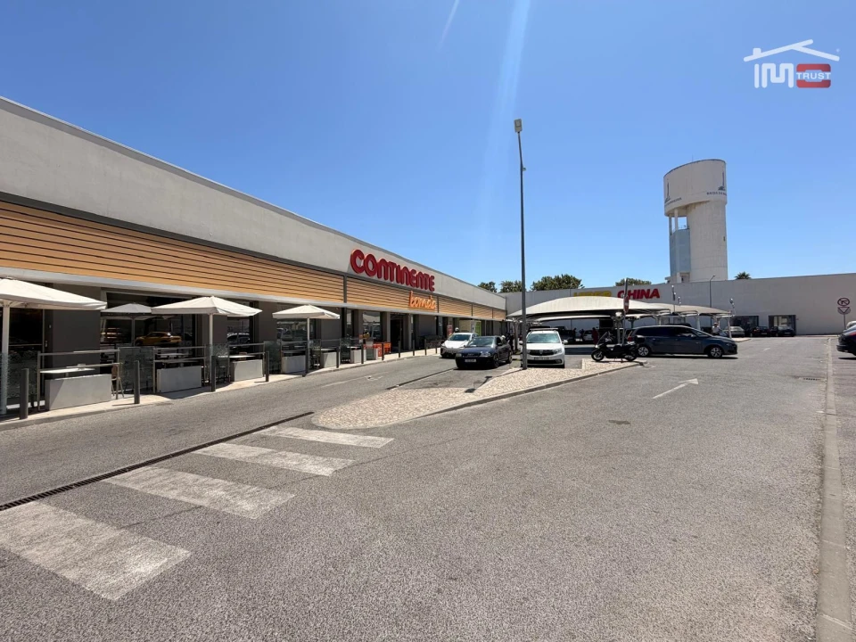 Apartamento T2 para Venda em Barreiro e Lavradio Foto 26