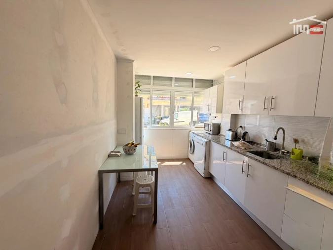 Apartamento T2 para Venda em Barreiro e Lavradio Foto 5