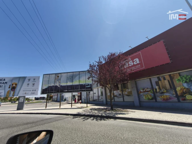 Apartamento T2 para Venda em Barreiro e Lavradio Foto 28