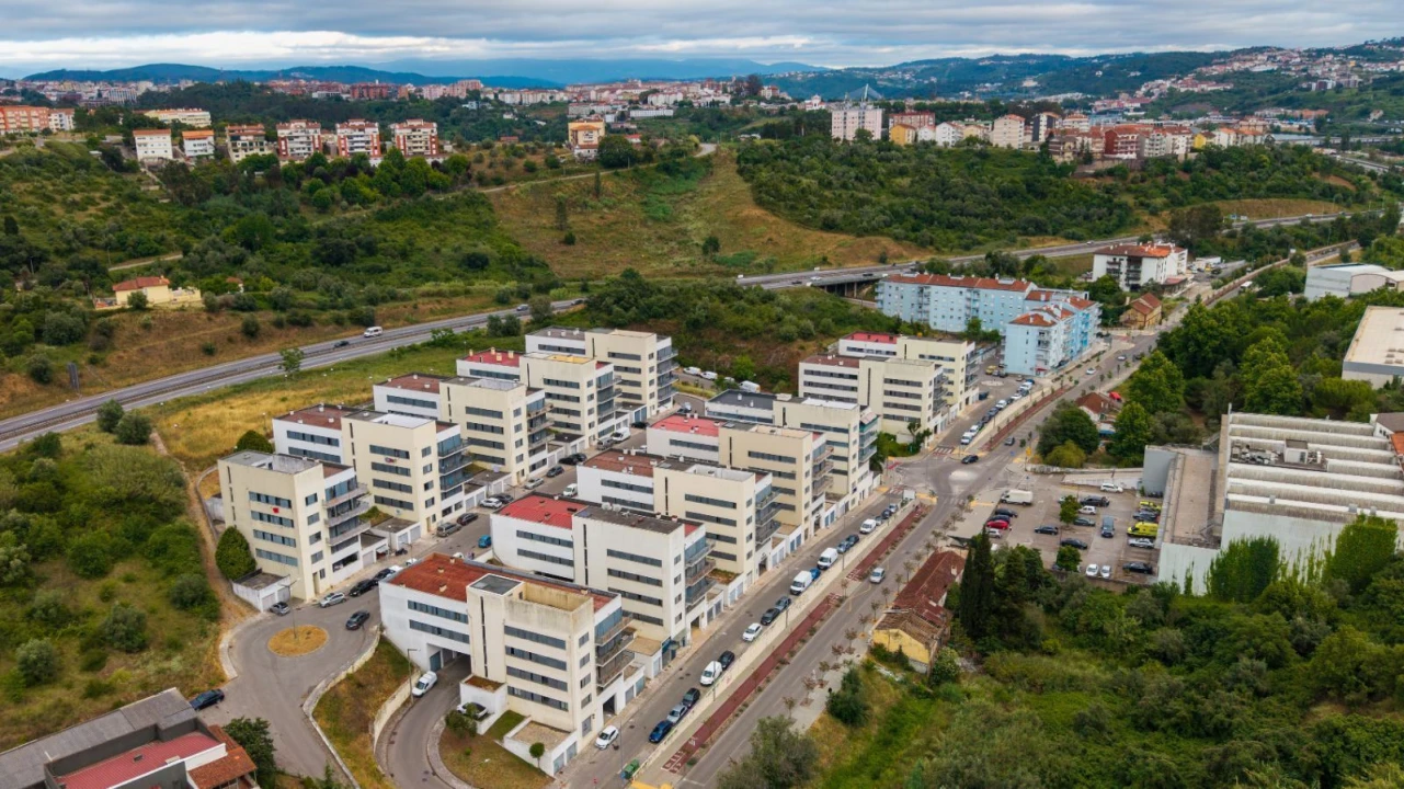 Apartamento T1 para Venda em Eiras e São Paulo de Frades Foto 3