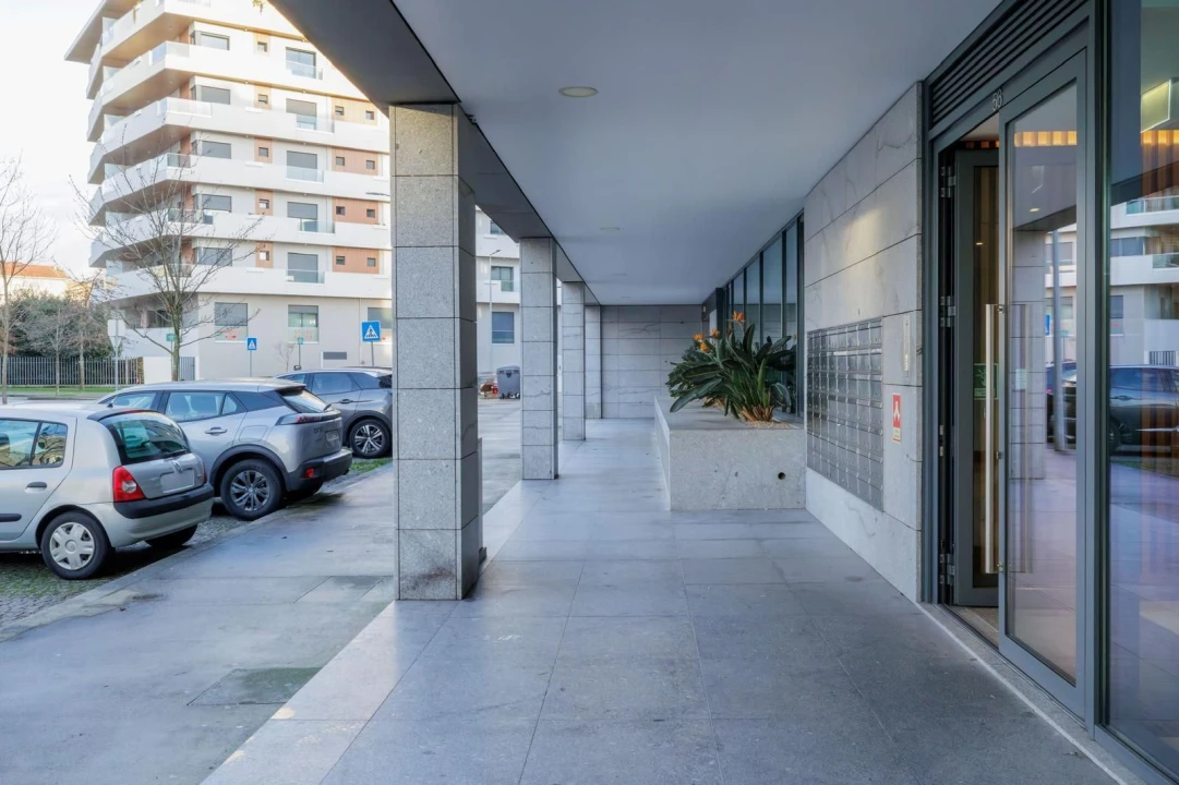 Apartamento T2 para Venda em Ramalde Foto 18