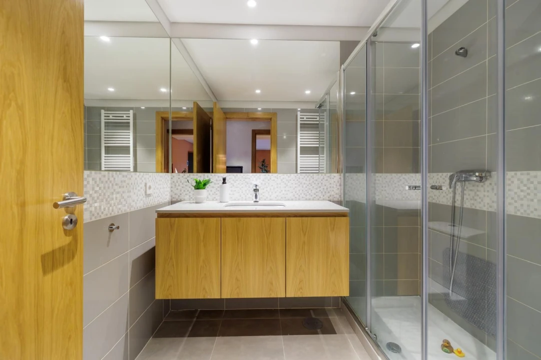 Apartamento T2 para Venda em Ramalde Foto 9