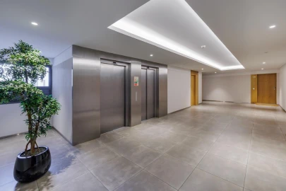Apartamento T2 para Venda em Ramalde