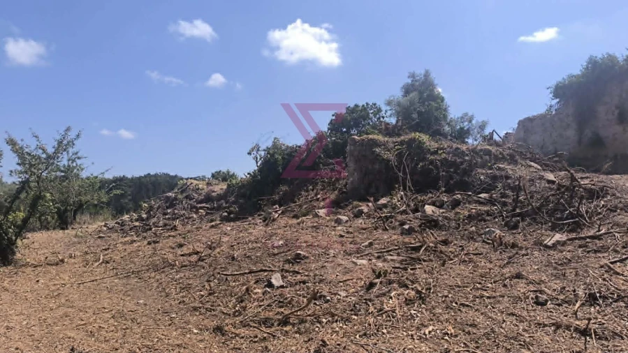 Moradia T2 para Venda em Vau Foto 17