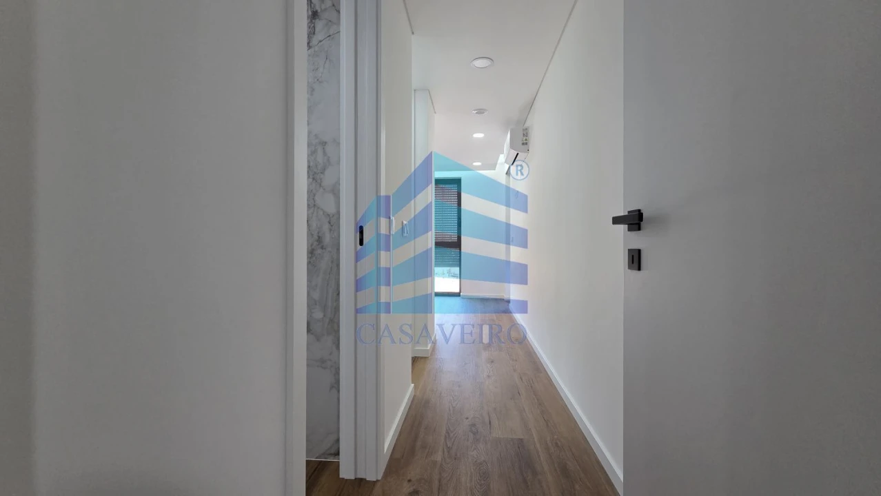 Apartamento T2 para Venda em São Bernardo Foto 21