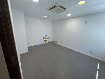 Apartamento T3 para Arrendamento em Castelo Branco