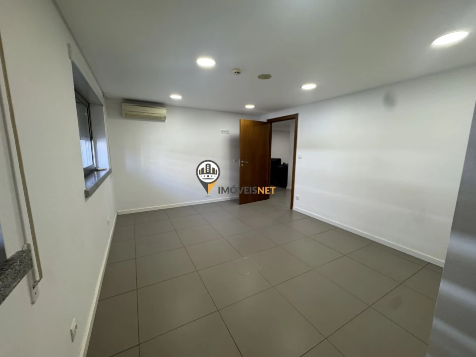 Apartamento T3 para Arrendamento em Castelo Branco Foto 5