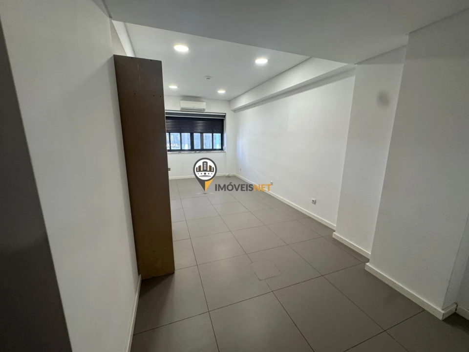 Apartamento T3 para Arrendamento em Castelo Branco Foto 6