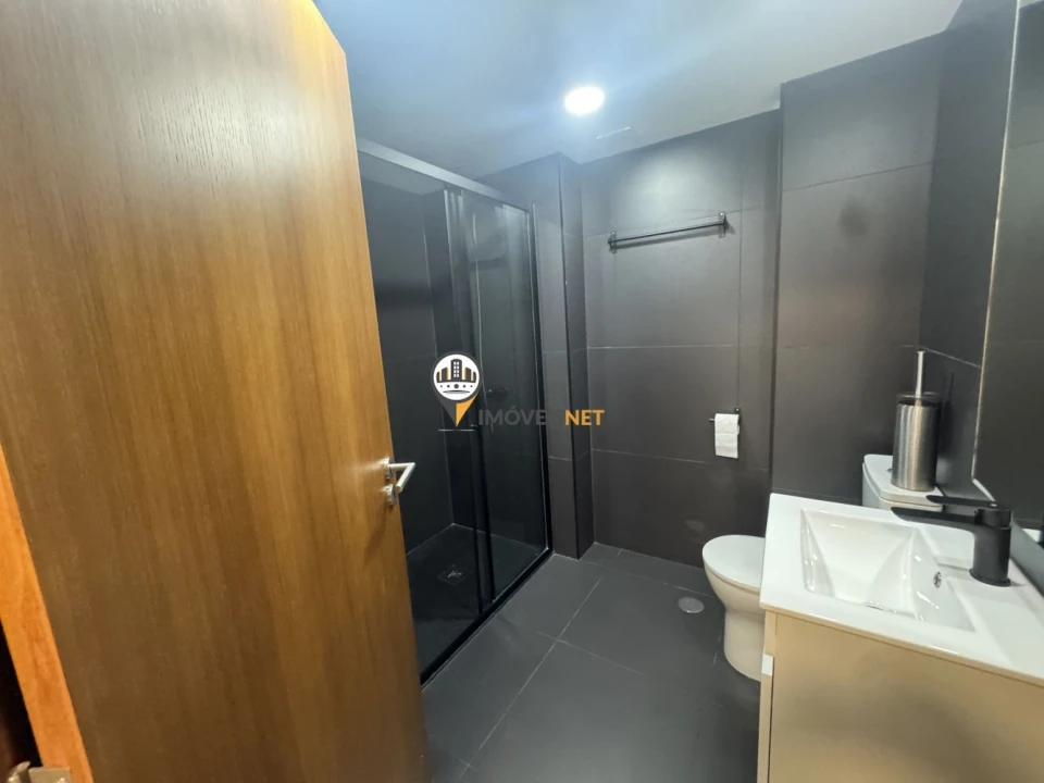 Apartamento T3 para Arrendamento em Castelo Branco Foto 10