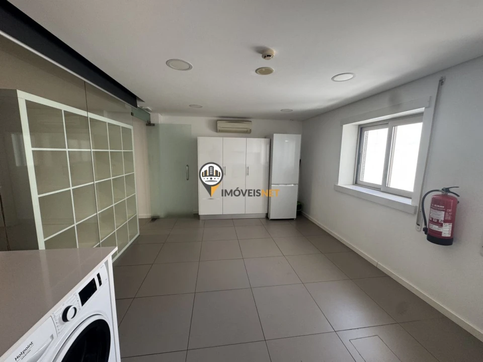 Apartamento T3 para Arrendamento em Castelo Branco Foto 16