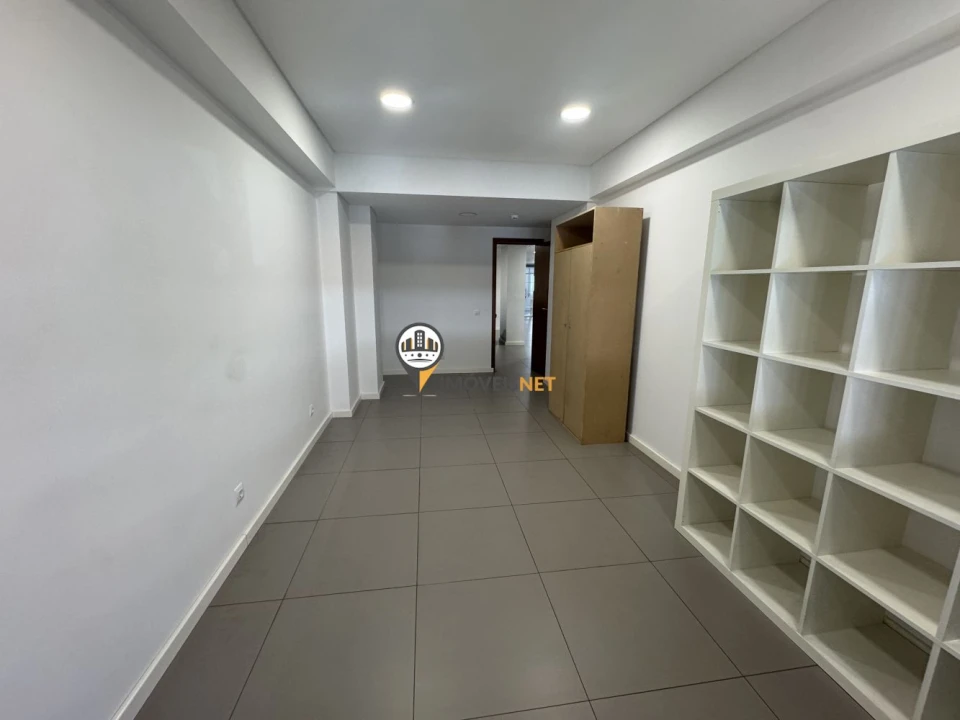 Apartamento T3 para Arrendamento em Castelo Branco Foto 7